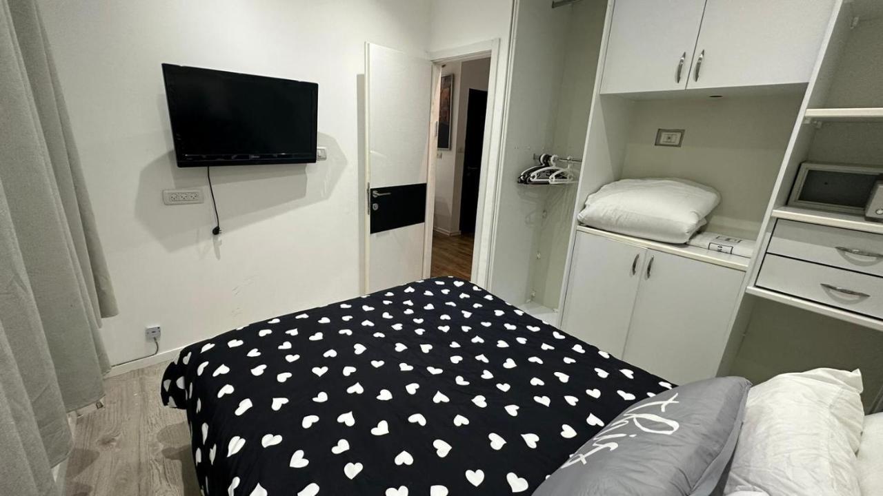 Apartment Shimshon By The Sea Tel Aviv